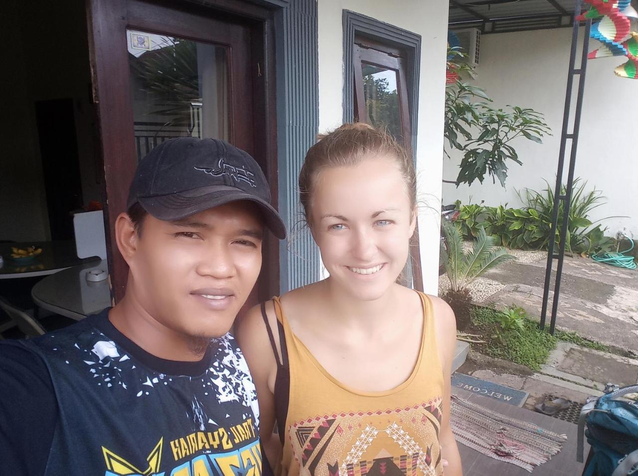 Javalindra Homestay Tour And Travel Banyuwangi  Extérieur photo